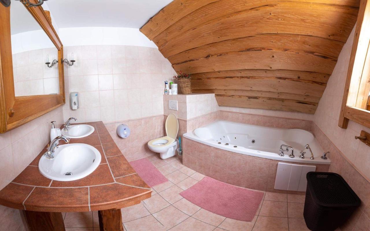 Drevenica Pod Vrskom Terchova Luaran gambar